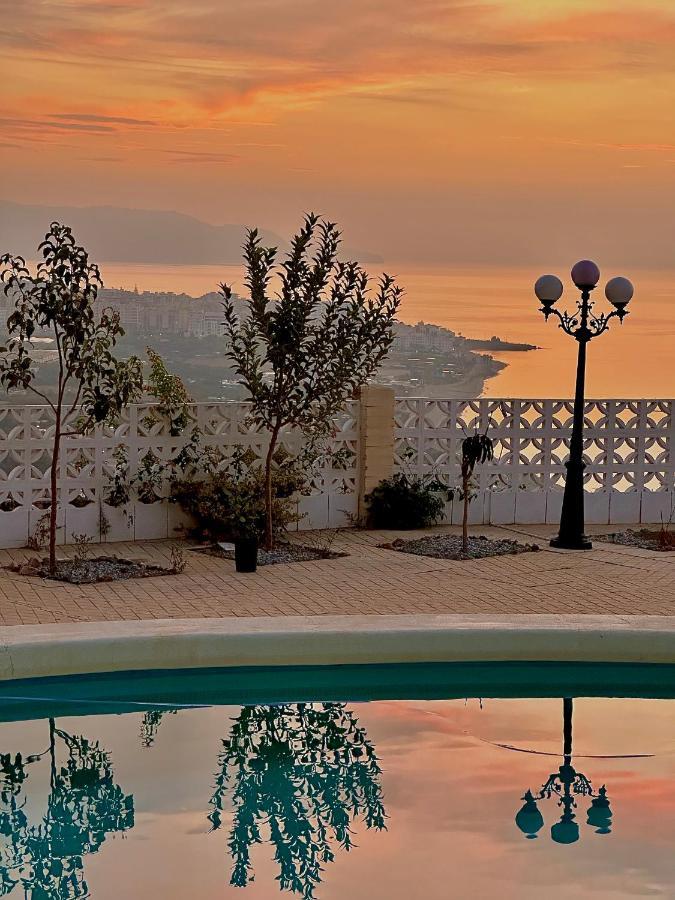 Villa Carmen 네르하 외부 사진